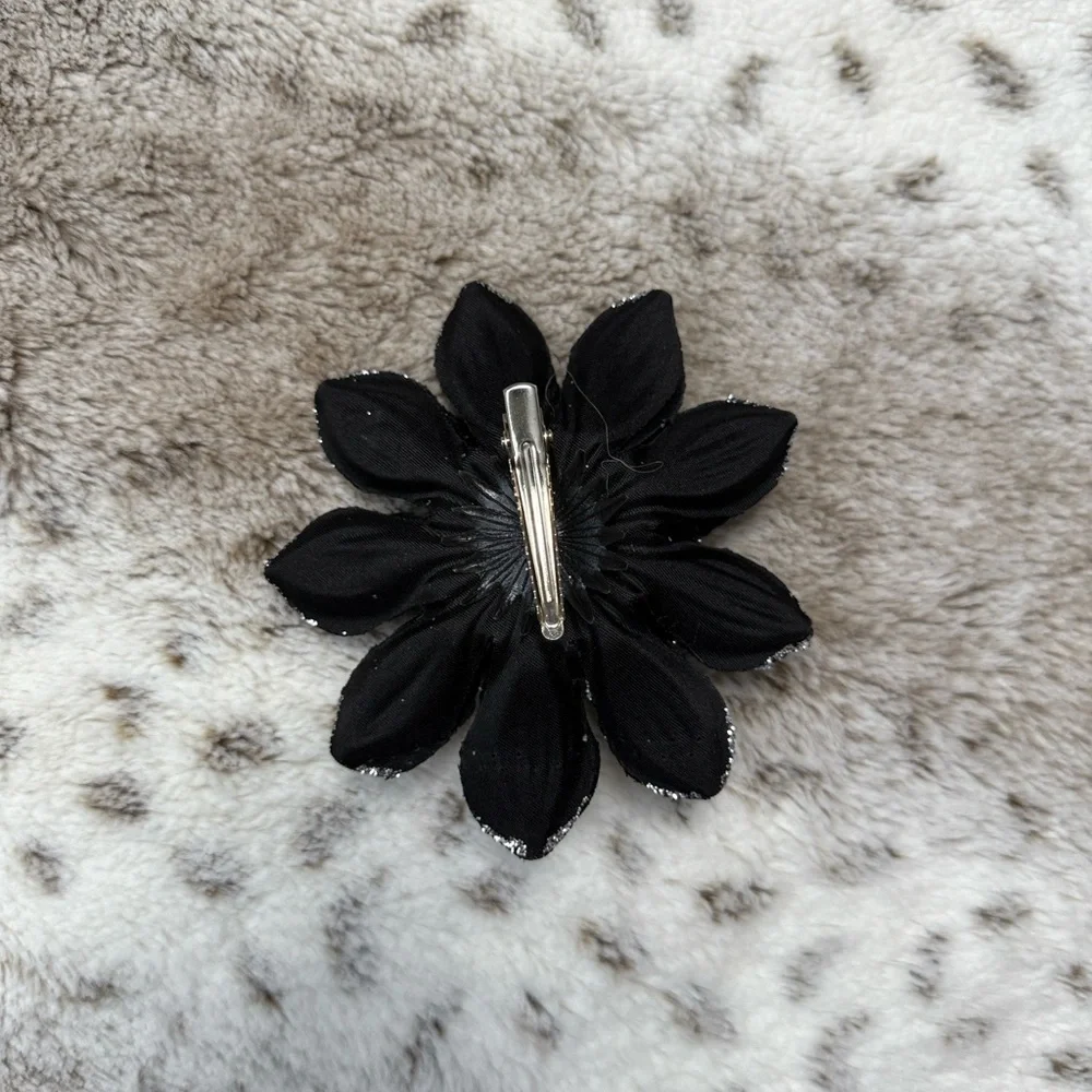 Silver sugar skull floral hair clip Halloween Dia De Los Muertos Day of the Dead